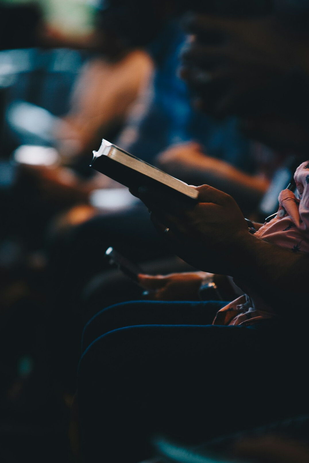 actor reading script